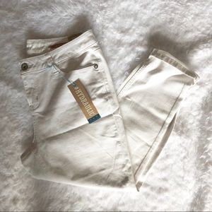White Hydraulic Jeans- Lola Curvy